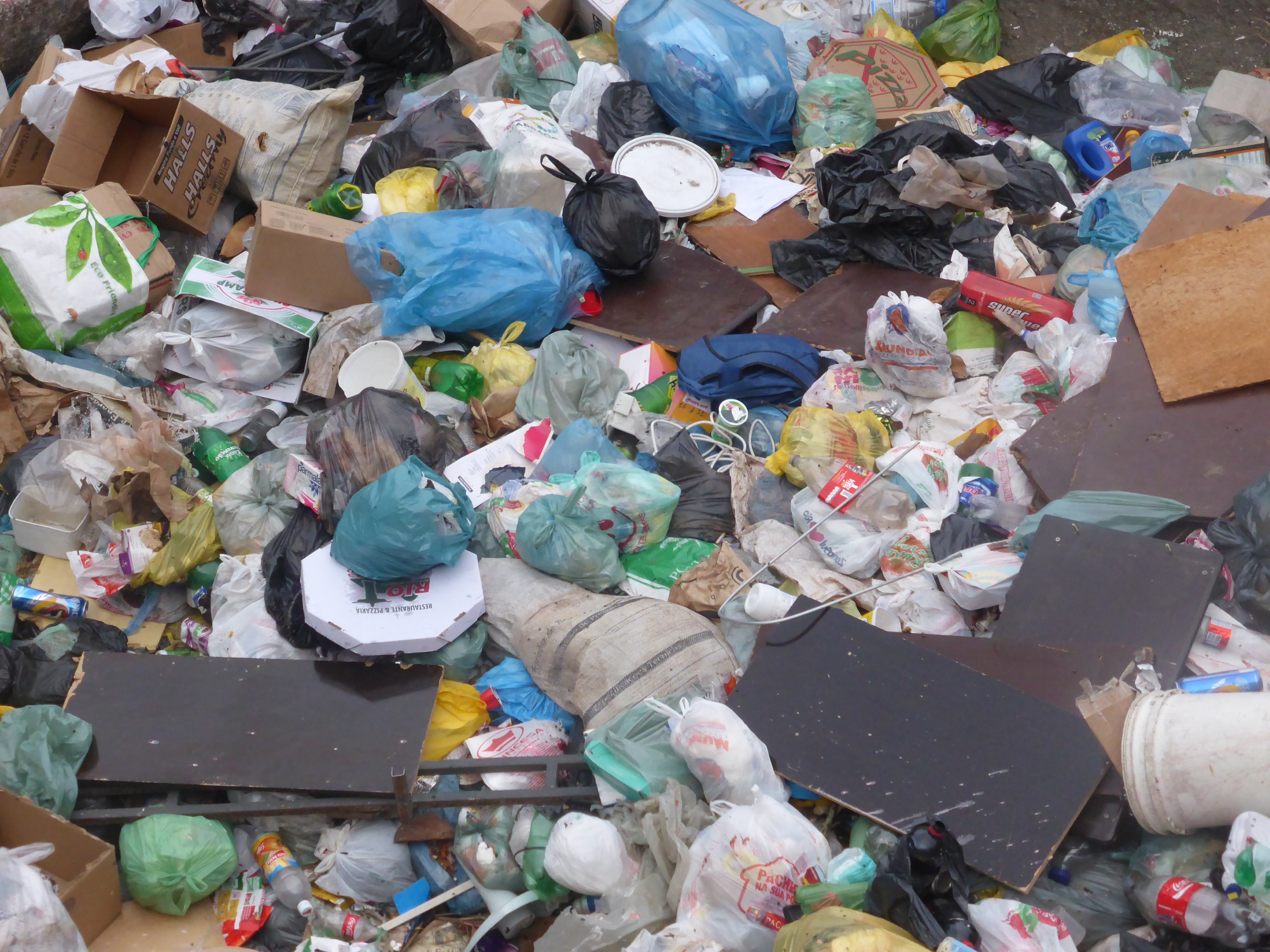 Staking van vuilnisophalers in Rio: vuil, vuiler, vuilst